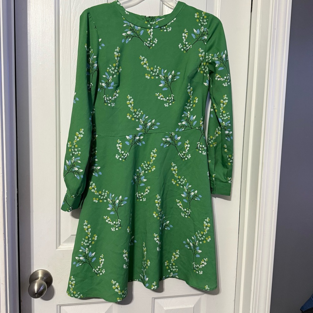 LOFT Green A-Line Dress with Bishop Sleeves and Crew Neck